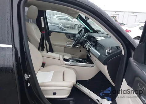 2020 Mercedes-Benz Glb 250 4Matic z USA, uszkodzony, nr VIN WDC4M4HB3LW010763